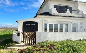 Linda Praia